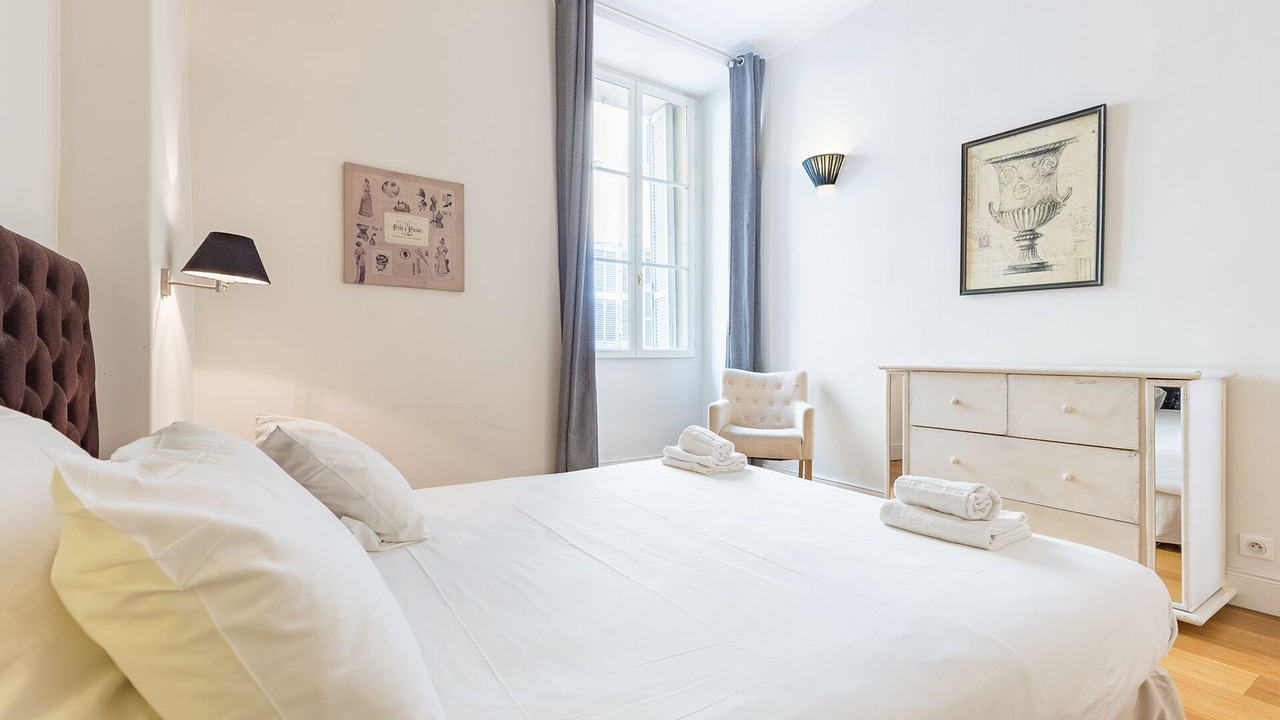 Photo of Bedroom in Aix-en-Provence Historic Centre