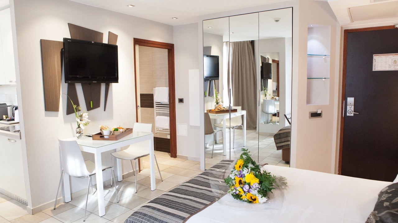 Photo of Bedroom in Juan-les-Pins