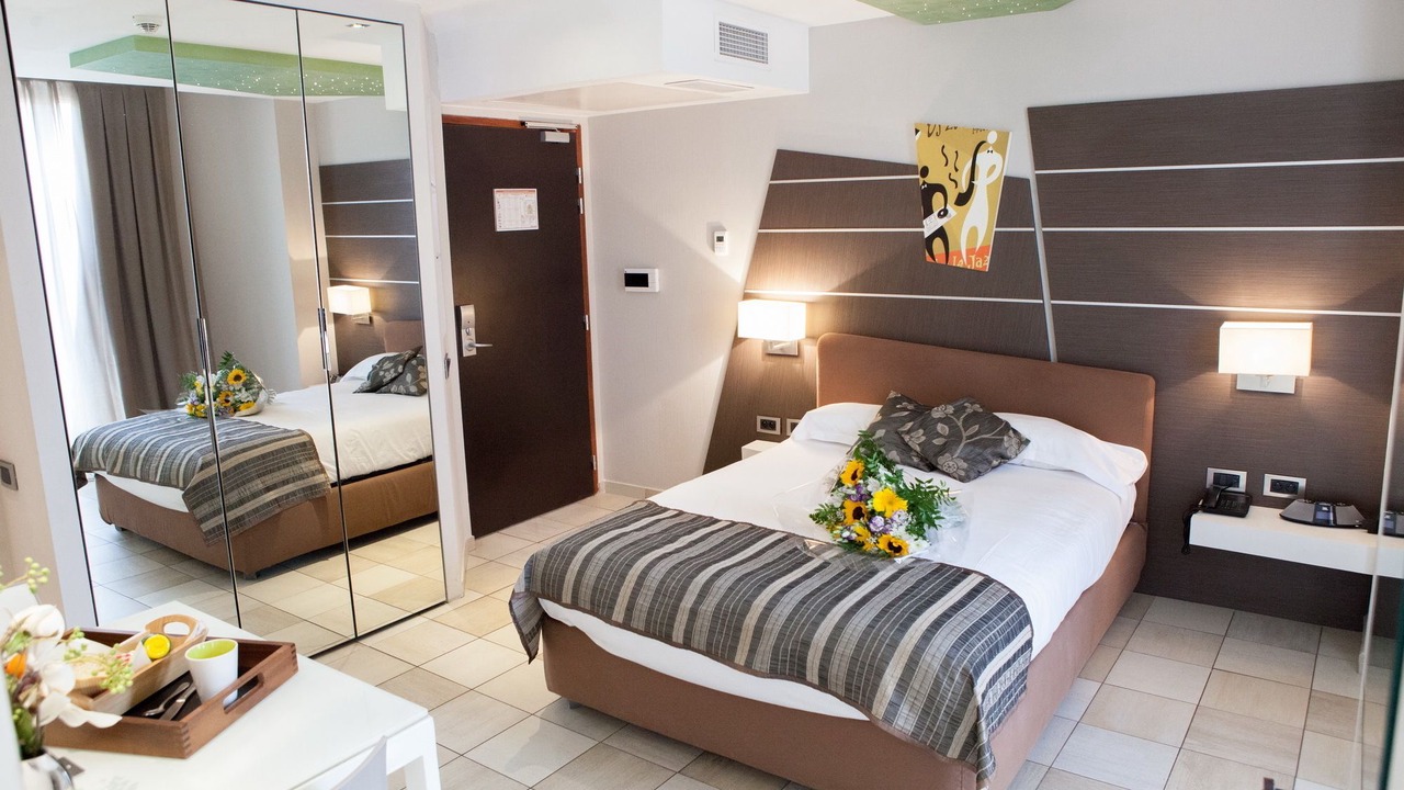 Photo of Bedroom in Juan-les-Pins