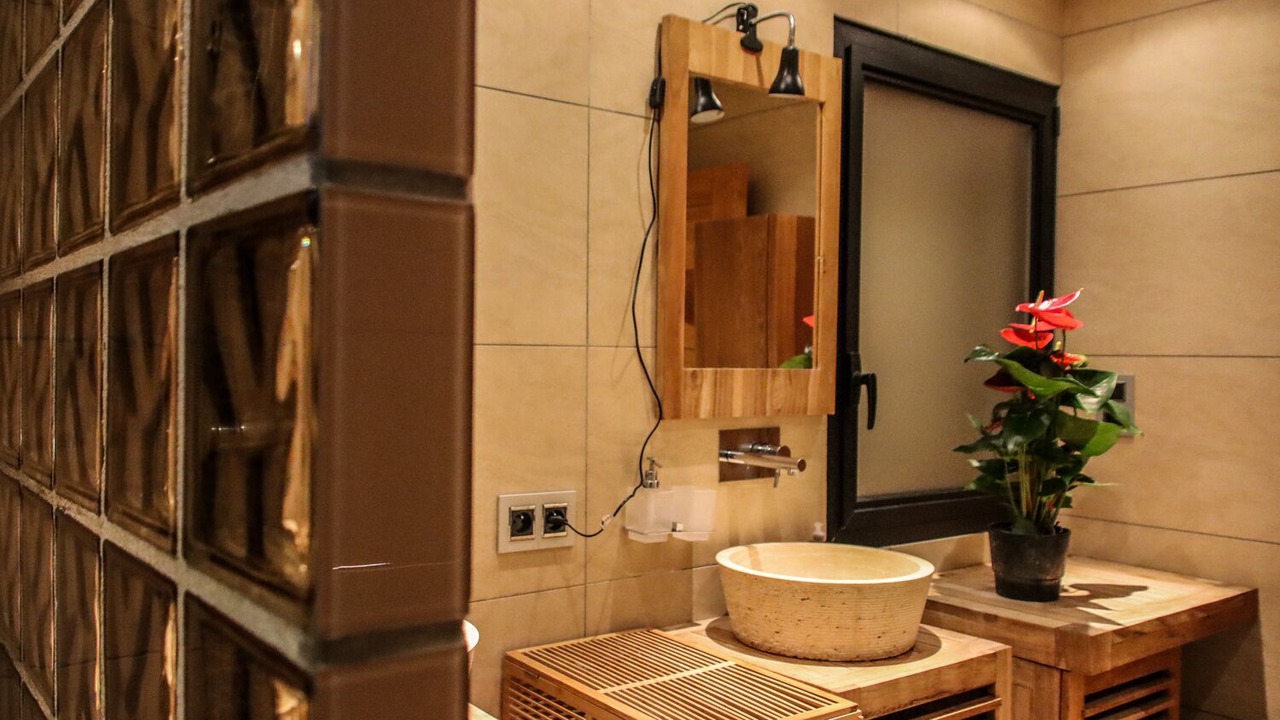 Photo of Bathroom in Le Beausset