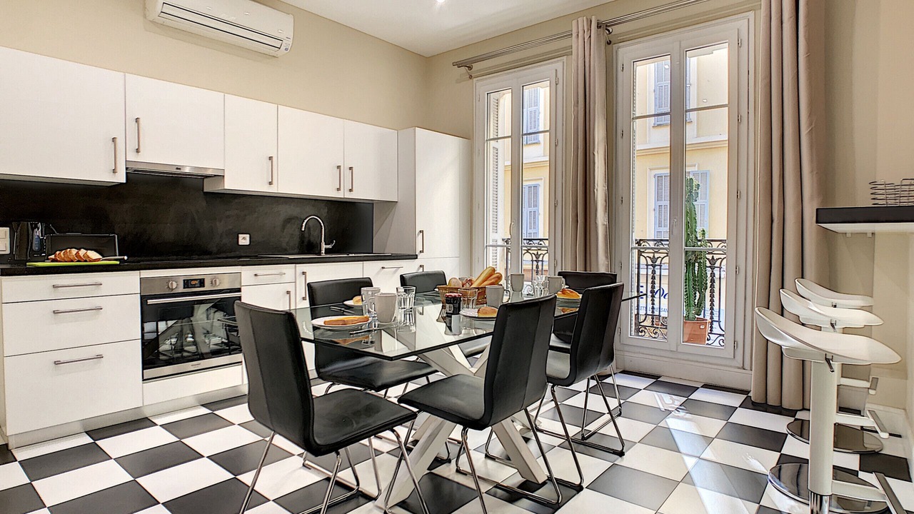 Photo of Kitchen in Nice City Centre