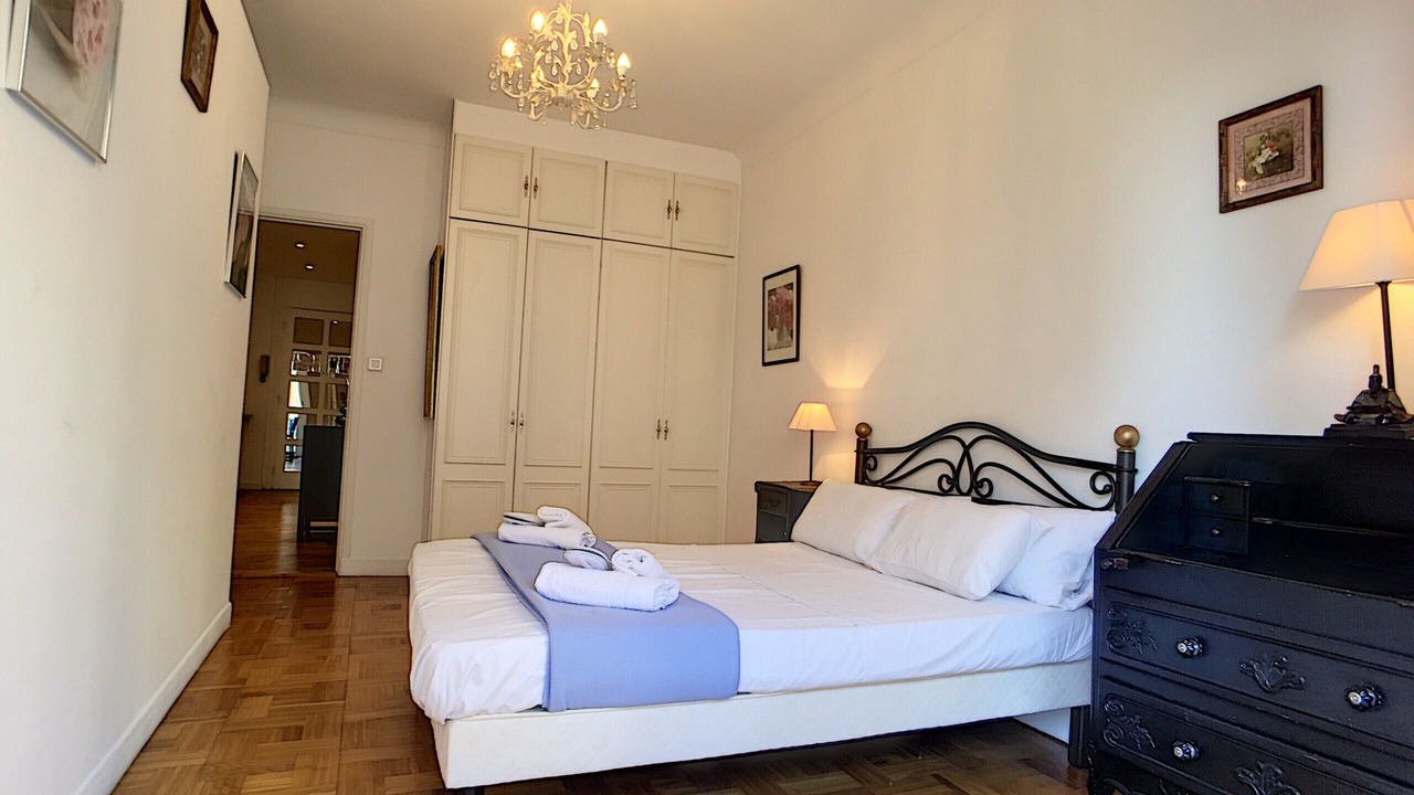 Photo of Bedroom in Nice City Centre
