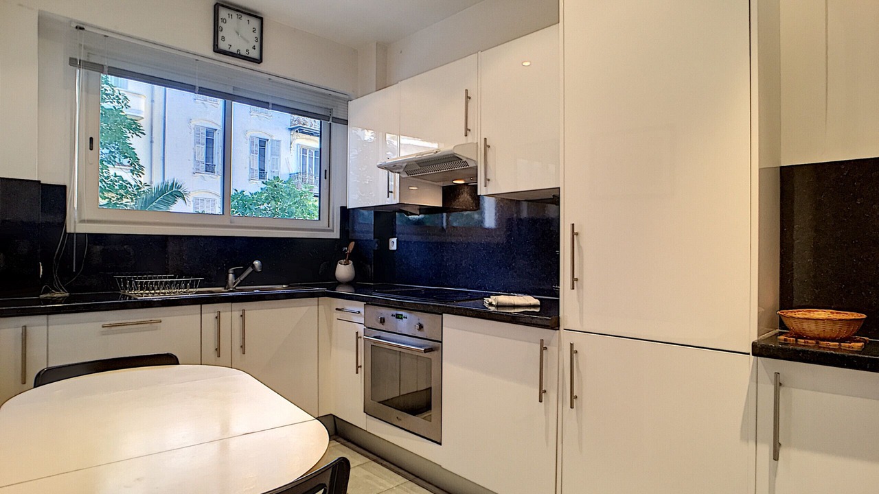 Photo of Kitchen in Nice City Centre