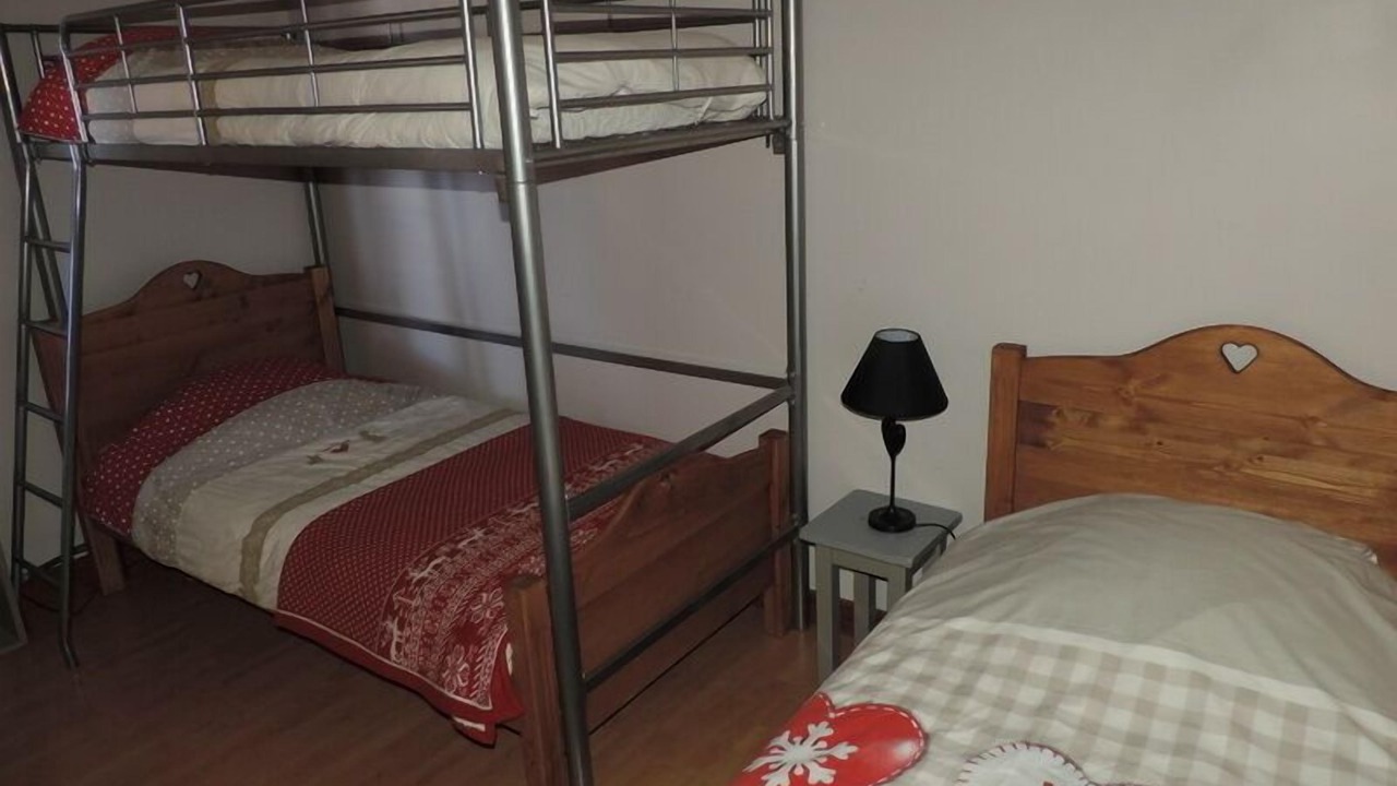 Photo of Bedroom in Albiez-Montrond