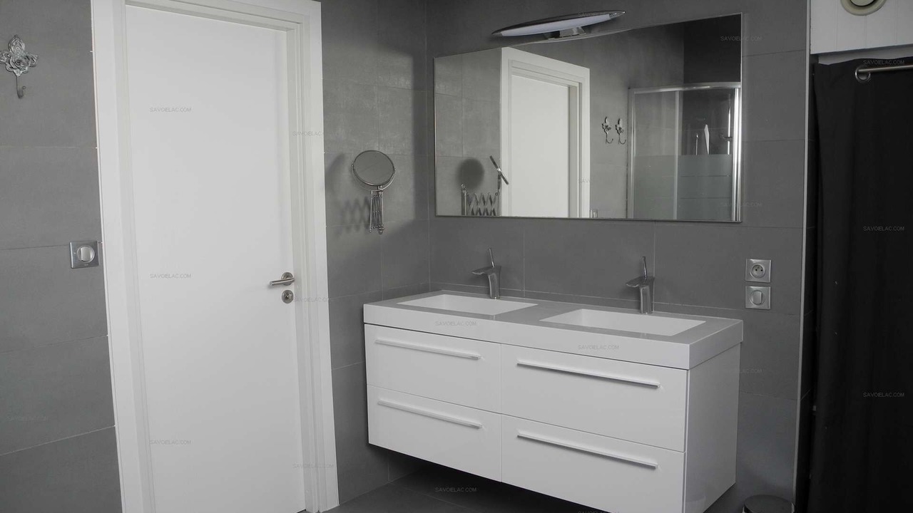 Photo of Bathroom in Annecy-le-Vieux