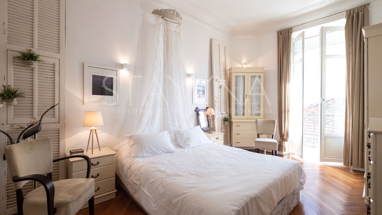 Photo of Bedroom in Carre d'Or
