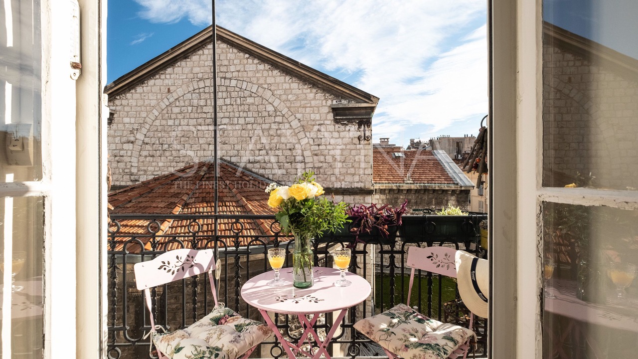 Photo of Outdoor in Carre d'Or