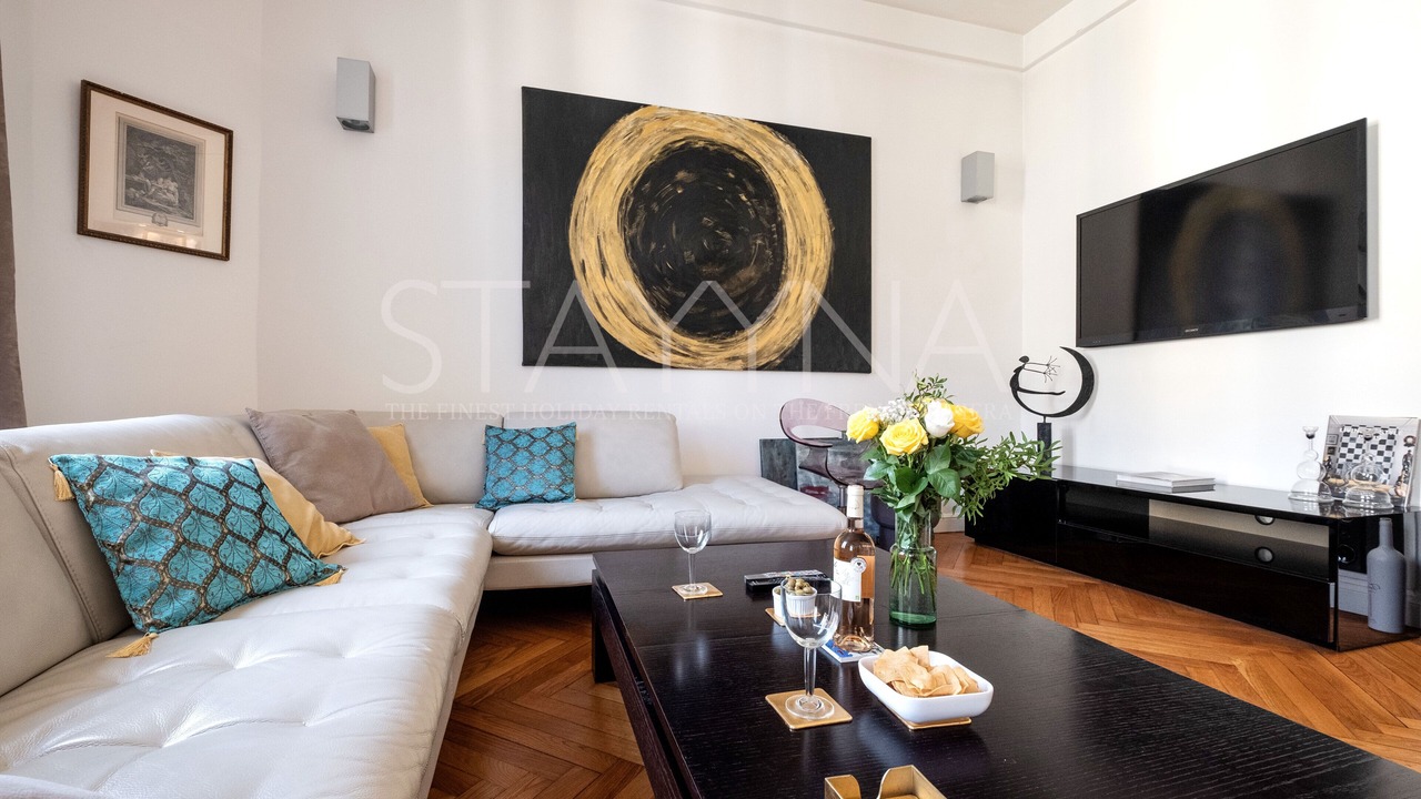 Photo of Livingroom in Carre d'Or