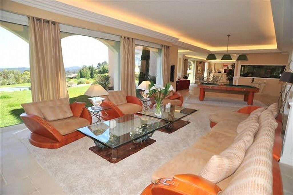 Photo of Others in Mougins