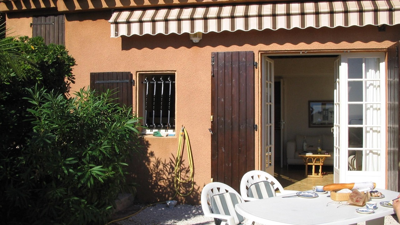 Photo of Patio Balcony in Le Lavandou