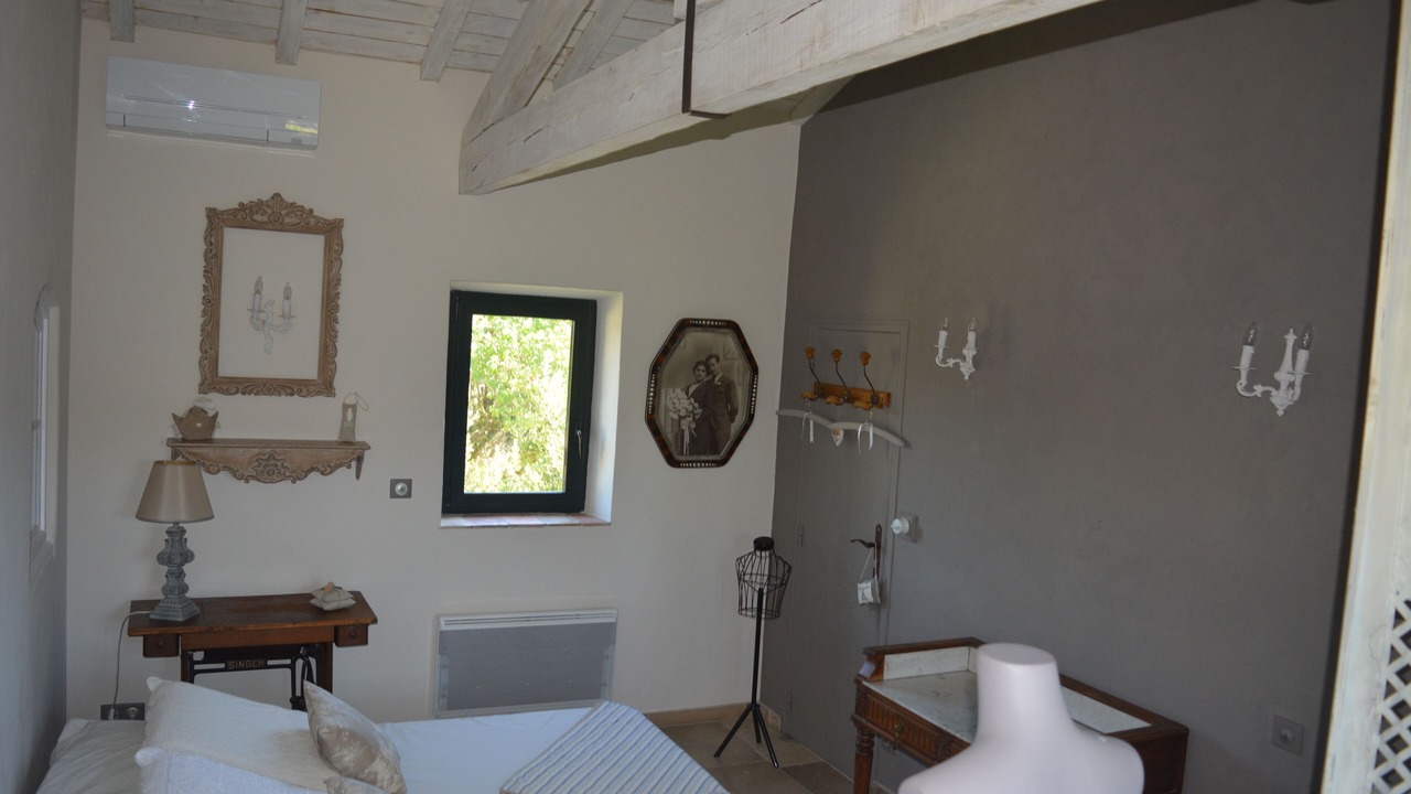 Photo of Bedroom in Aureille