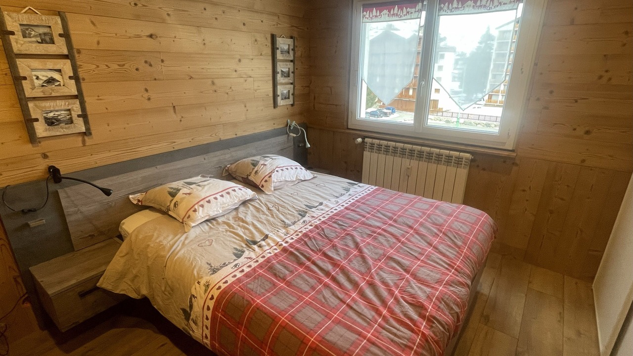 Photo of Bedroom in Venosc