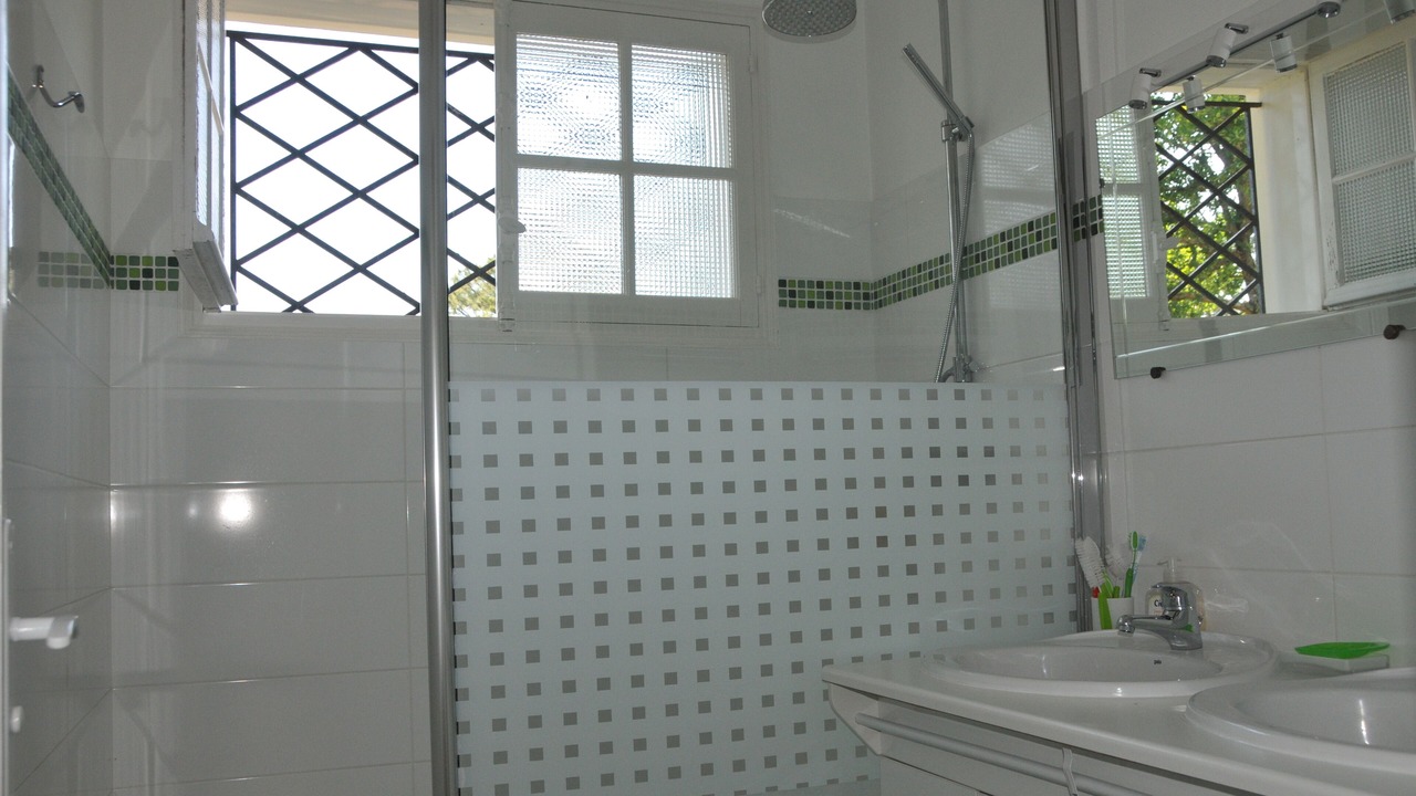 Photo of Bathroom in Cap-Ferret