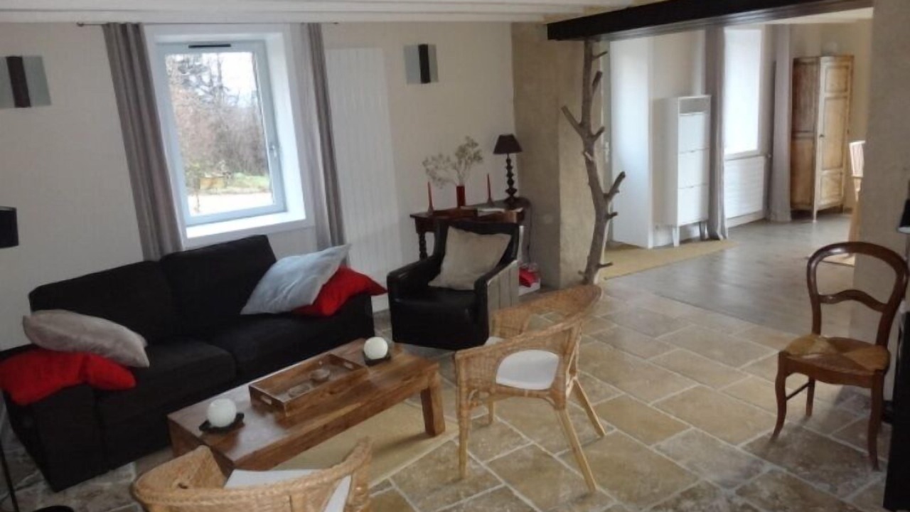 Photo of Livingroom in Saint-Victor-Montvianeix