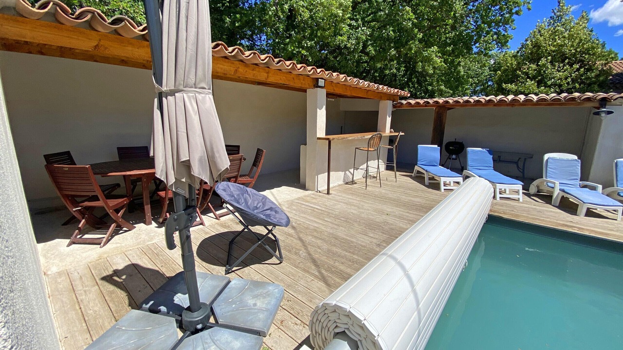 Photo of Outdoor in Maubec