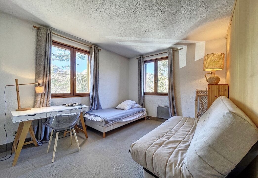 Photo of Bedroom in Saint-Etienne-de-Tinee