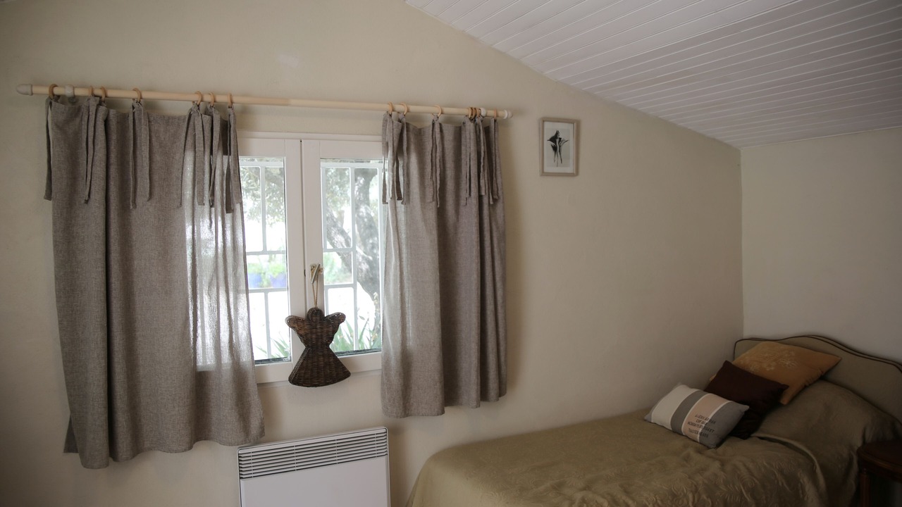 Photo of Bedroom in Caromb