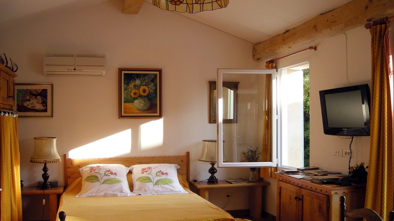 Photo of Bedroom in St.-Remy-de-Provence