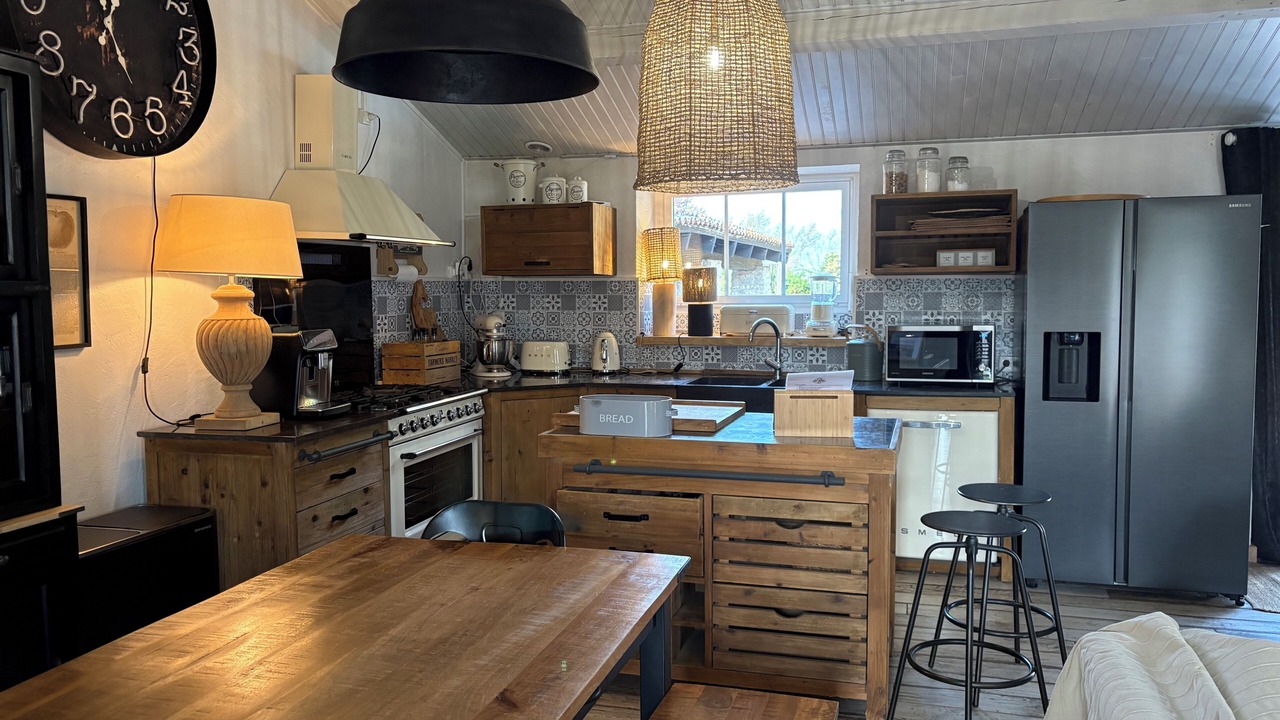 Photo of Kitchen in Domino