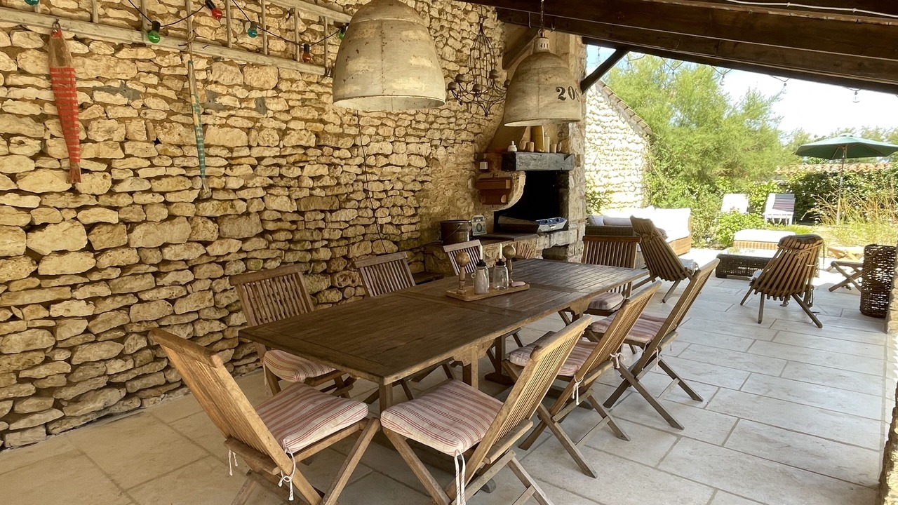 Photo of Outdoor in Domino