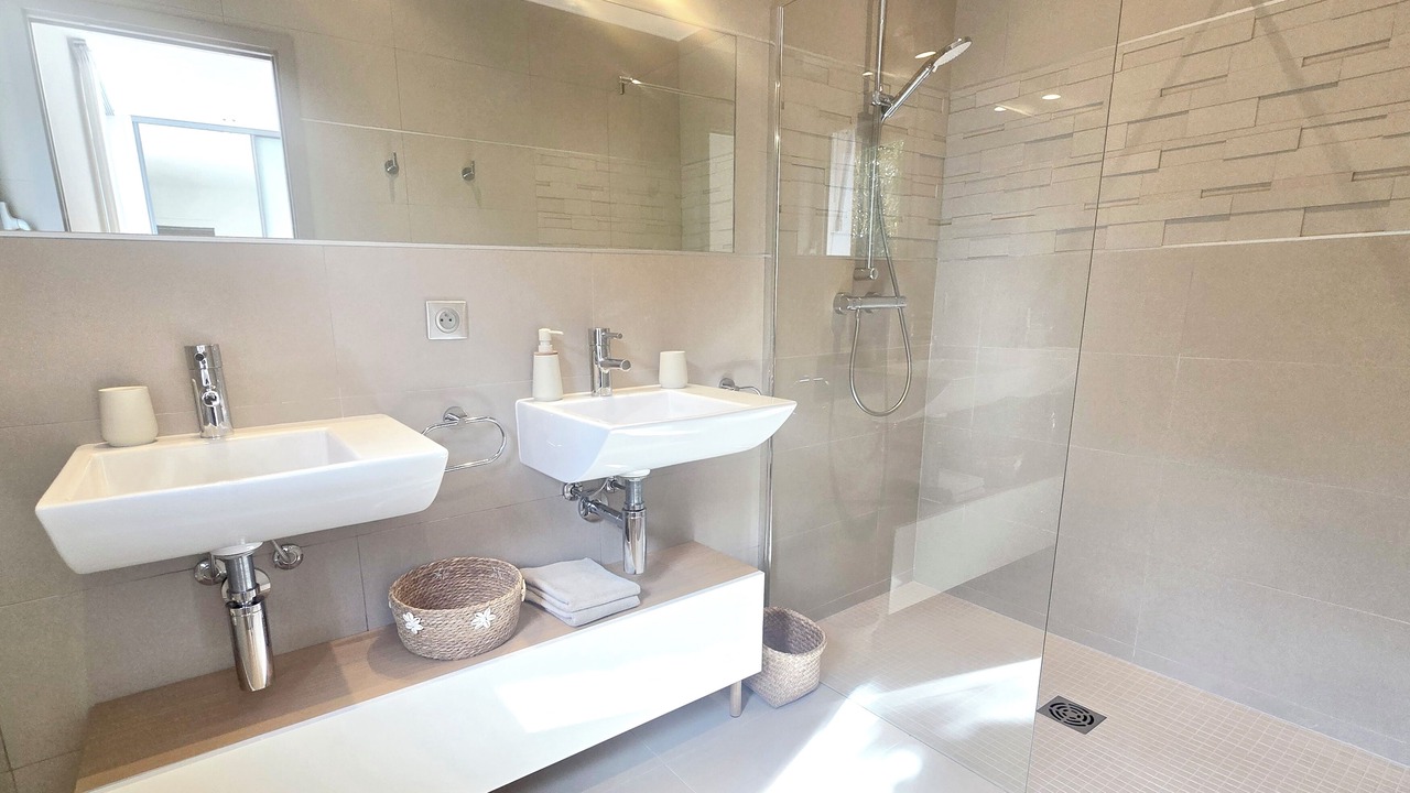 Photo of Bathroom in Le Cannet