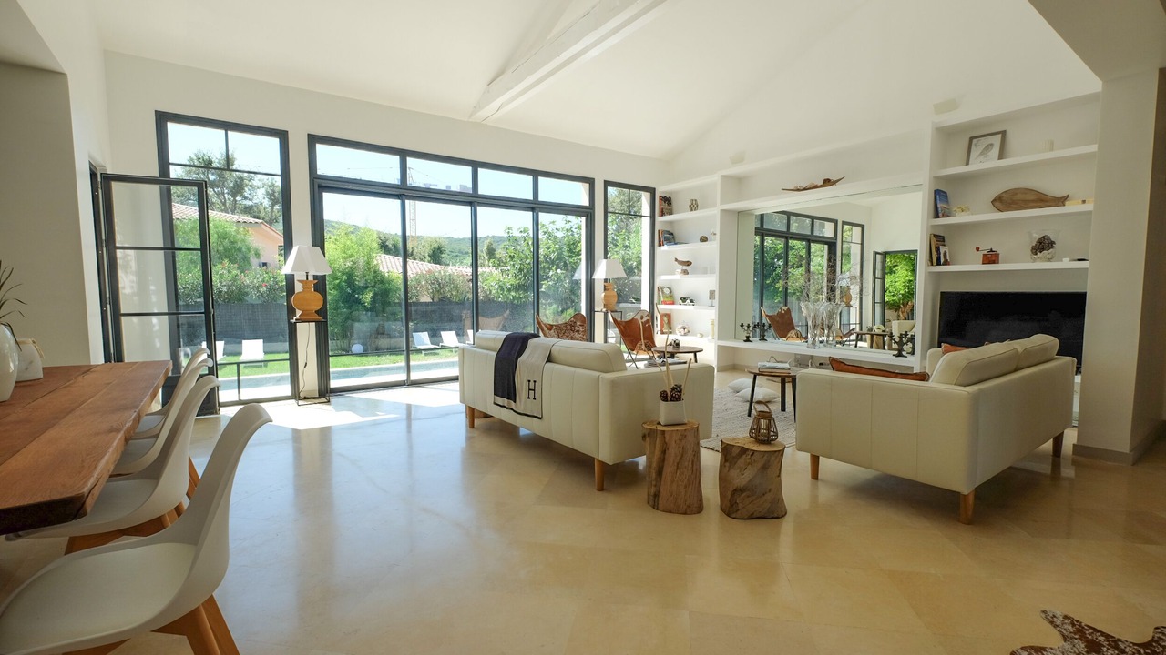 Photo of Livingroom in Saint-Tropez City Centre