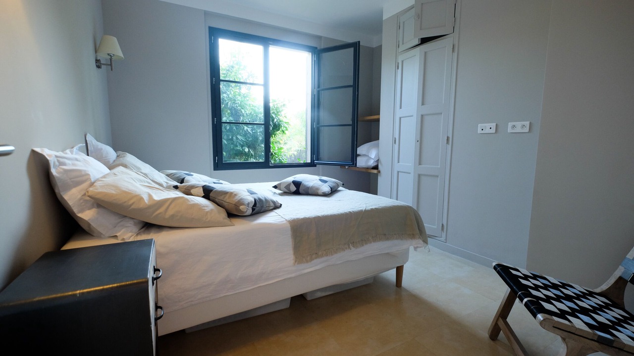 Photo of Bedroom in Saint-Tropez City Centre