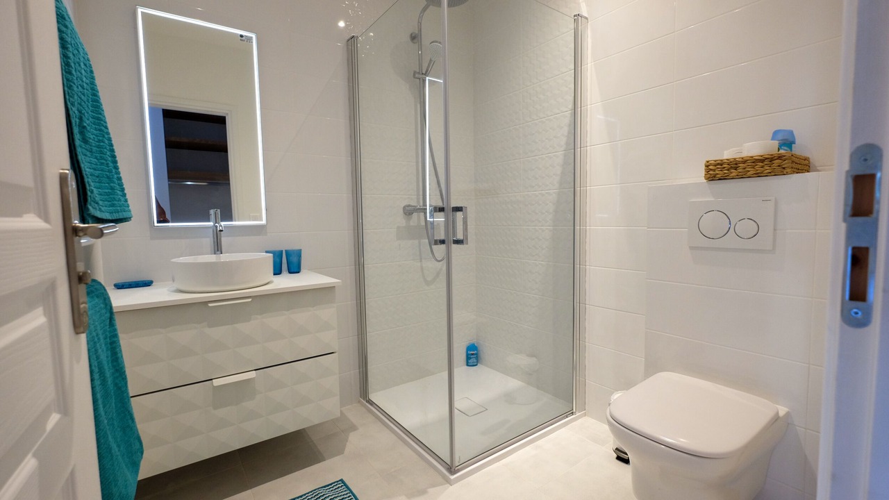 Photo of Bathroom in Saint-Tropez City Centre