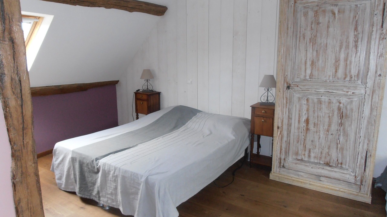 Photo of Bedroom in Decize