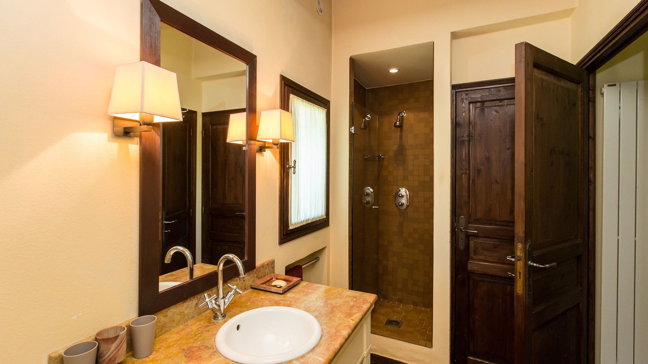 Photo of Bathroom in Mouans-Sartoux