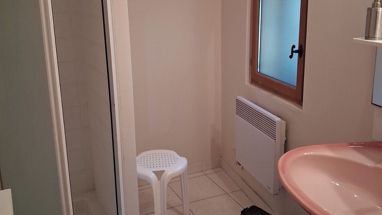 Photo of Bathroom in Maubec