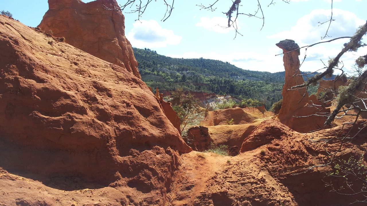 Photo of Outdoor in Maubec