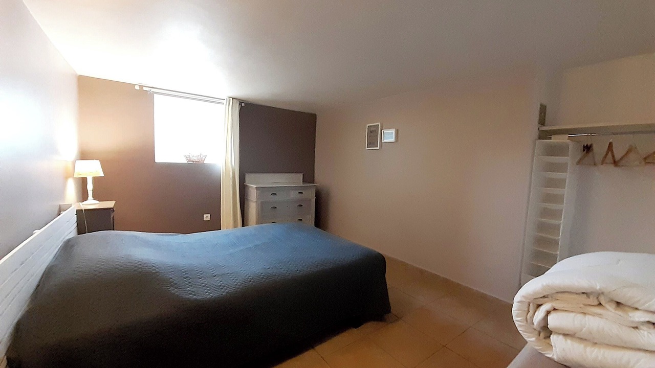 Photo of Bedroom in Fumel