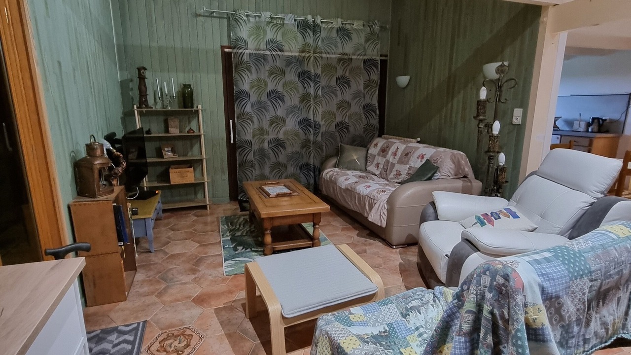 Photo of Livingroom in Naujan-et-Postiac