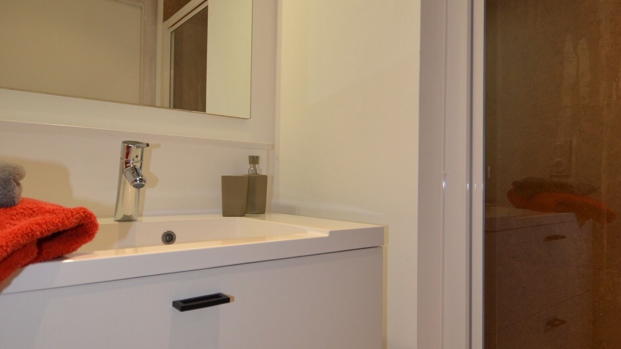 Photo of Bathroom in Malaucene