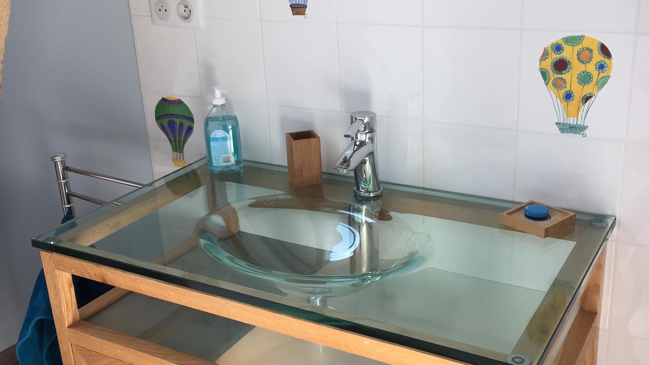 Photo of Bathroom in Remilly