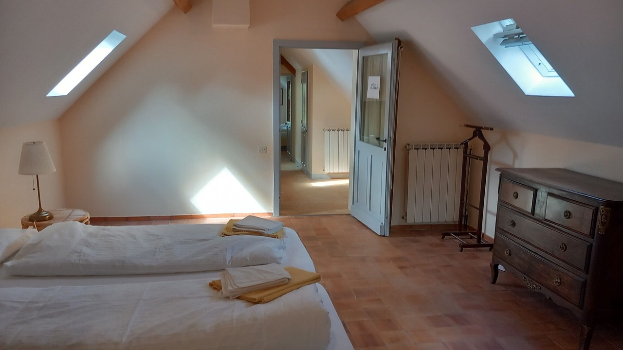 Photo of Bedroom in Saint-Benin-d'Azy