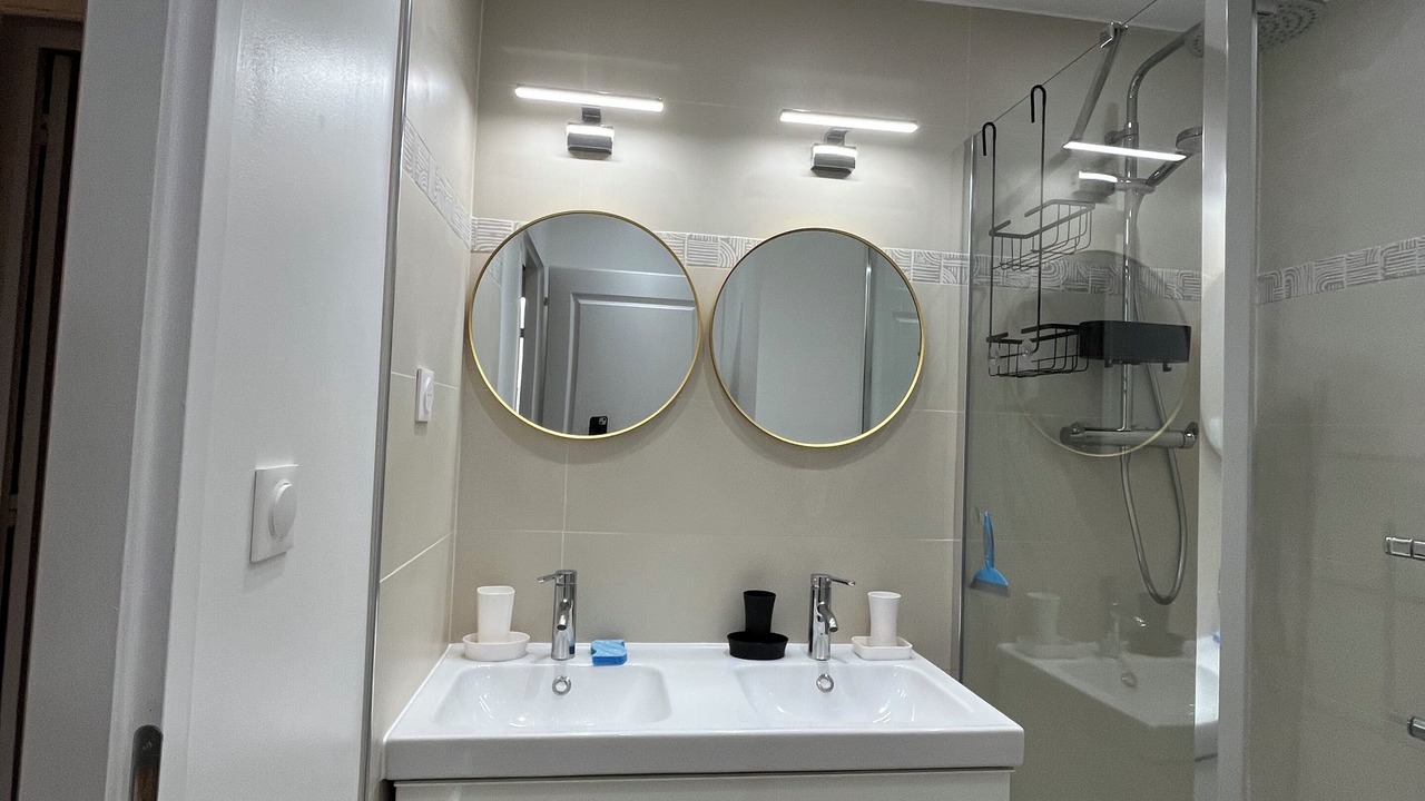 Photo of Bathroom in Lodi