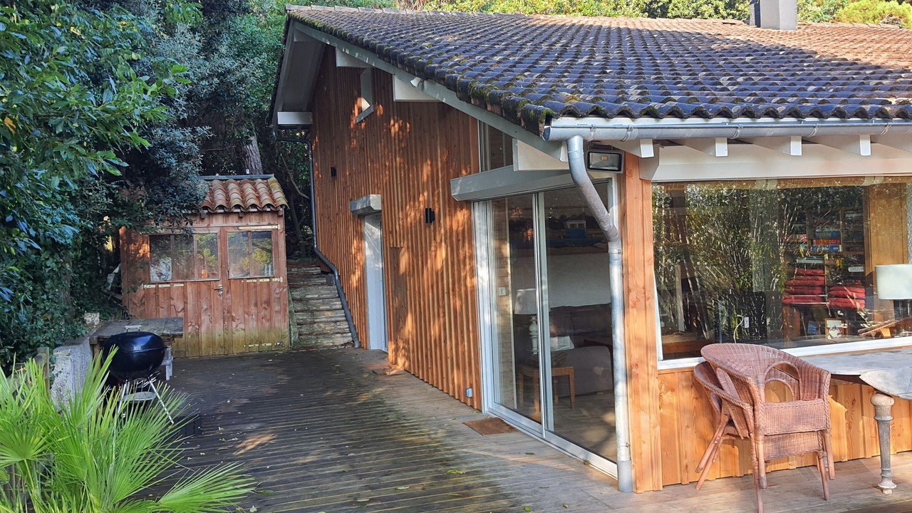 Photo of Patio Balcony in L'Herbe