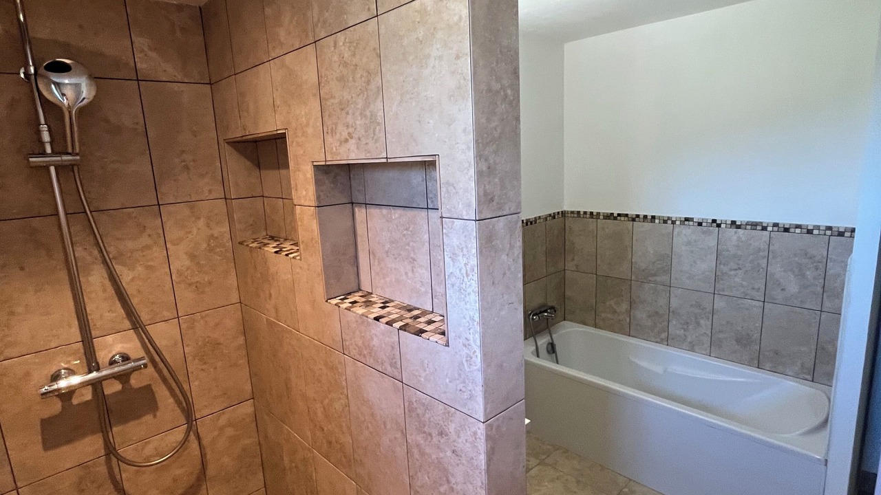 Photo of Bathroom in Malaucene
