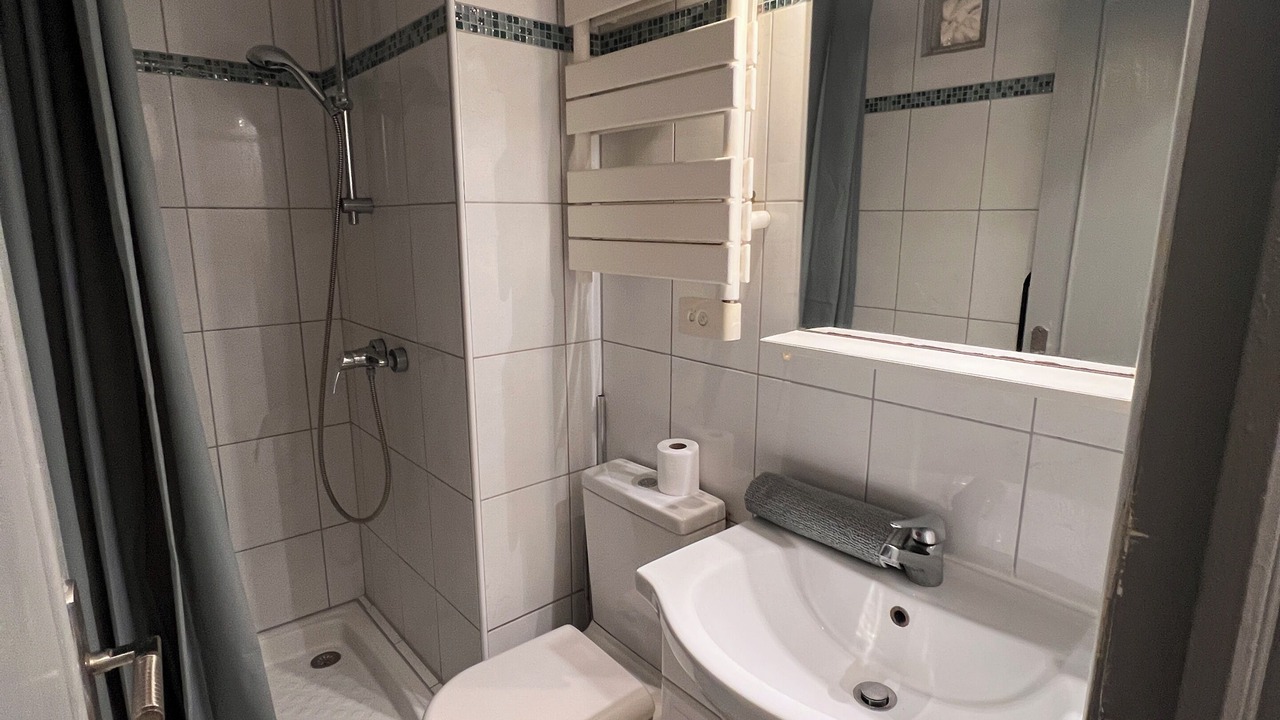 Photo of Bathroom in Villeneuve Loubet Beach