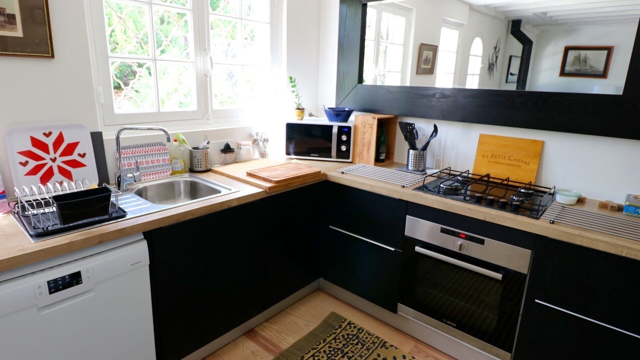 Photo of Kitchen in Piraillan