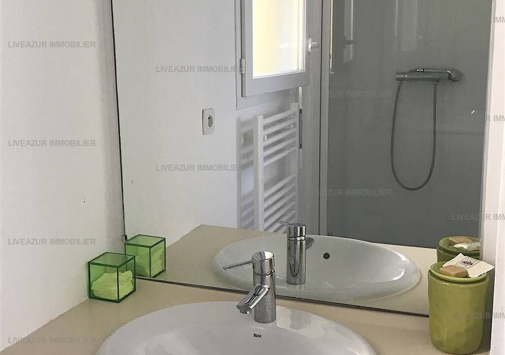 Photo of Bathroom in Le Brusc