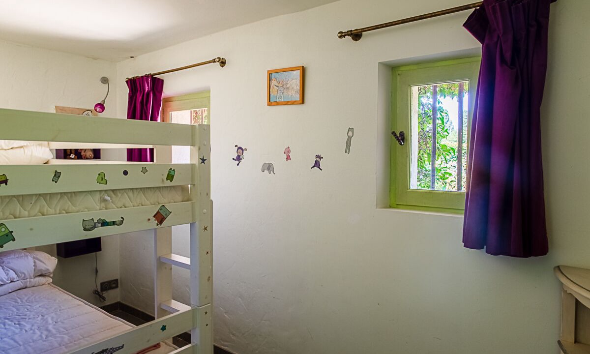 Photo of Bedroom in Eygalieres