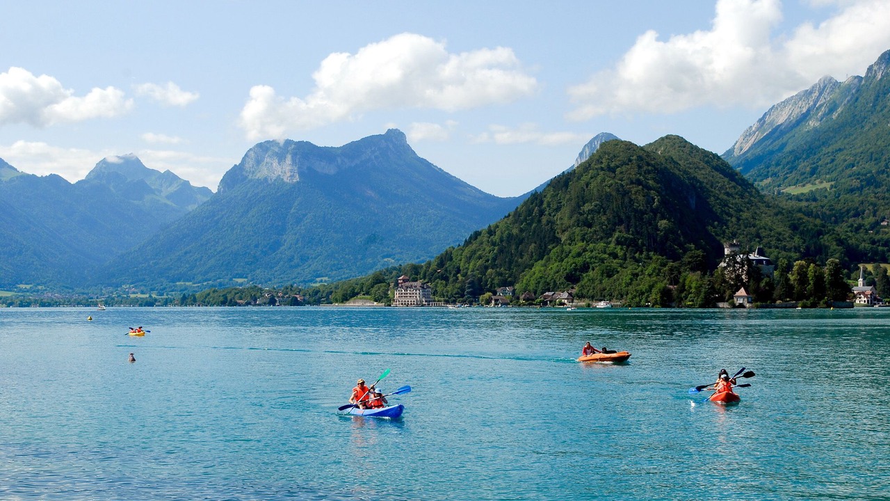Photo of Others in Lathuile