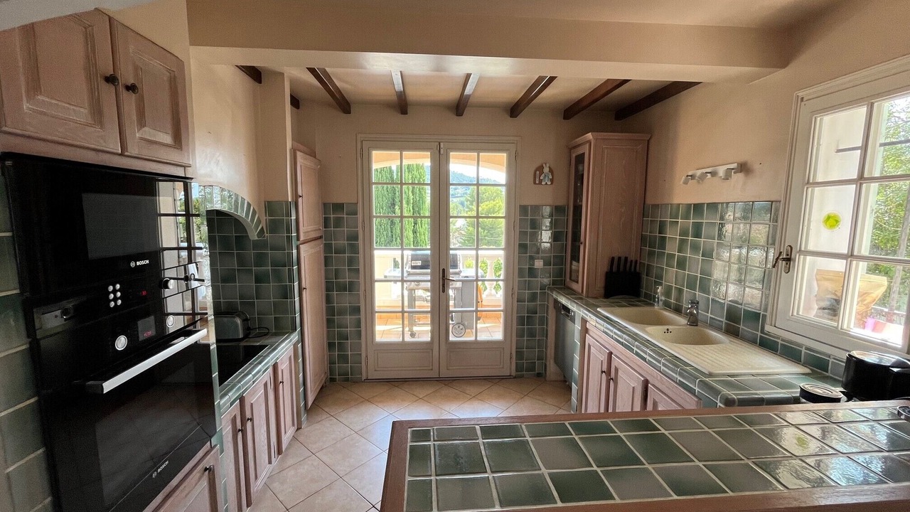 Photo of Kitchen in La Cadiere-d'Azur