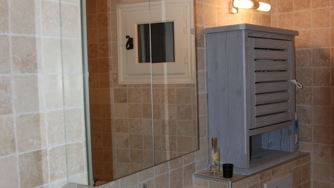 Photo of Bathroom in Saint-Marc-Jaumegarde
