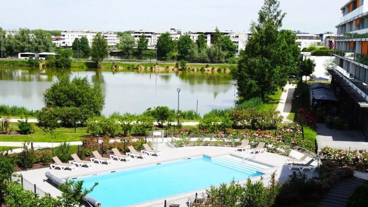 Photo of Outdoor in Bordeaux-Lac