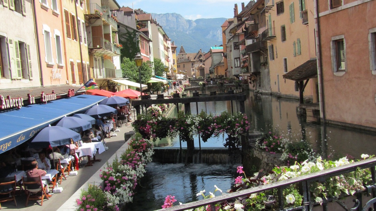 Photo of Outdoor in Menthon-Saint-Bernard
