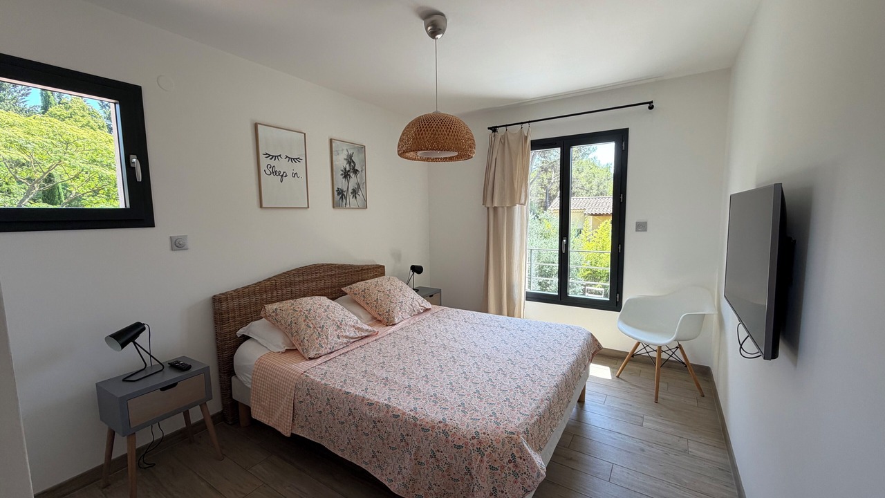 Photo of Bedroom in Ventabren
